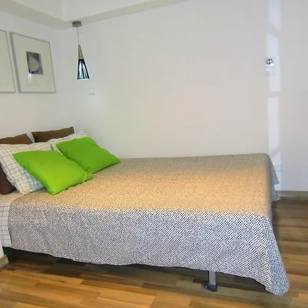 Casa De Sao Vicente, Alfama * Lisboa